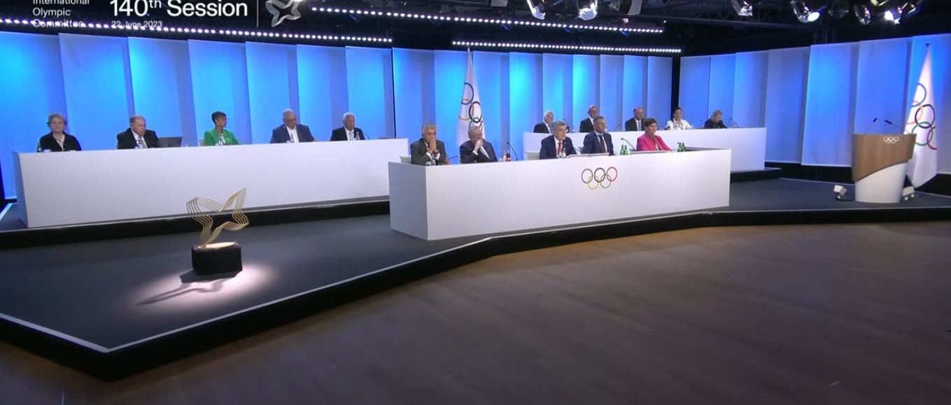 One Candidate Has Early Edge for IOC President